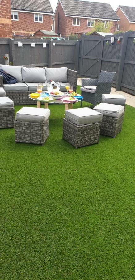 Hollybrae House Sleeps Up To 6 Holiday home Kirkcaldy
